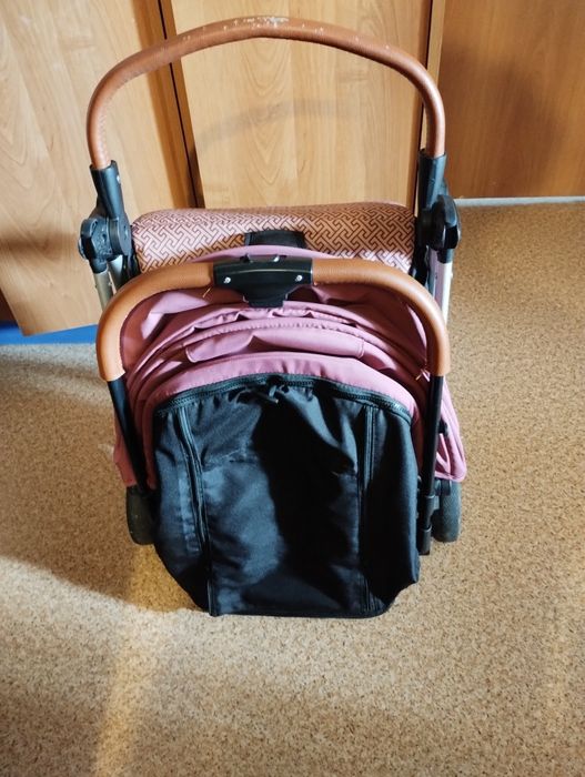 Коляска прогулочная Olsson Smart