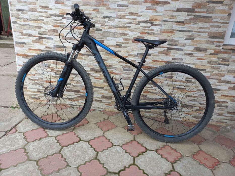 Bicicleta CUBE 29 Full Shimano