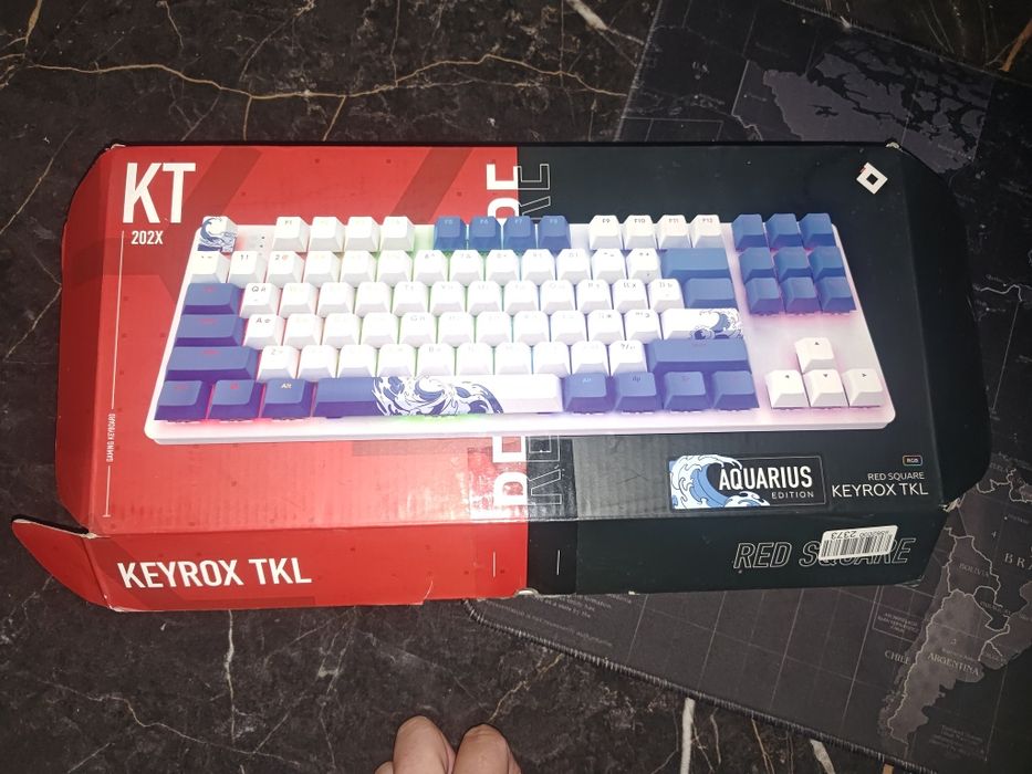 Продам клавиатуру Red Square Keyrox Aquarius