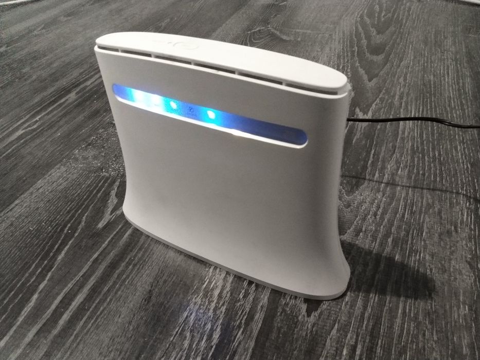 нов модел 4G LTE рутер за мобилен интернет със сим карти на А1 в Бълга