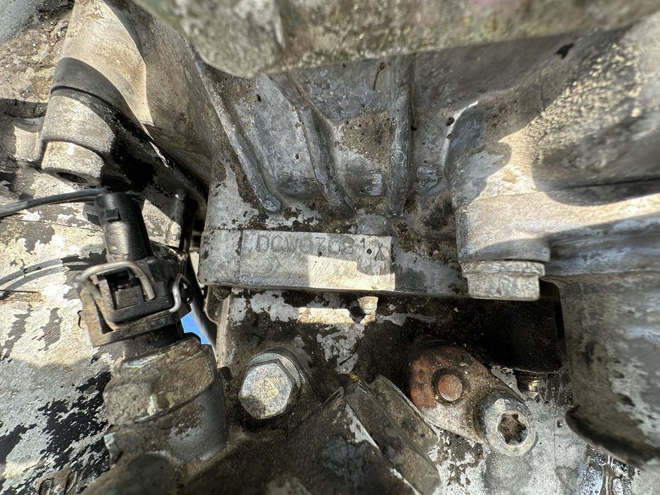 Двигатель 2.5 АЕТ бензин