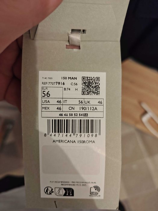 Sacou de costum barbati din flanelă de lână 100 %,nou nepurtat