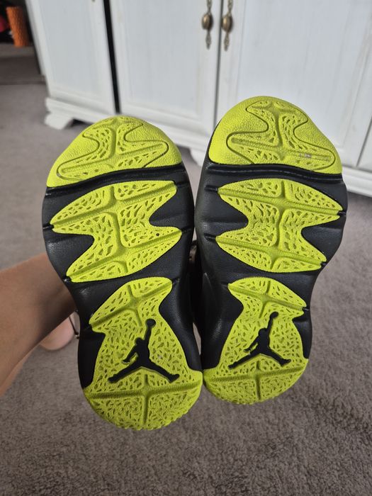 Ghete jordan marune 29 5