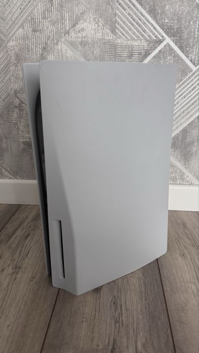 Playstation 5 fat, 2 геймпада + игры
