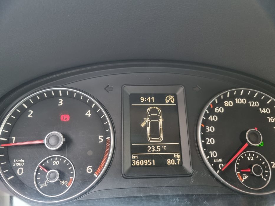 Volkswagen Touran 2.0 TDI DSG (140 CP) 2012 – Interior Impecabil / Tehnic Foarte Bun