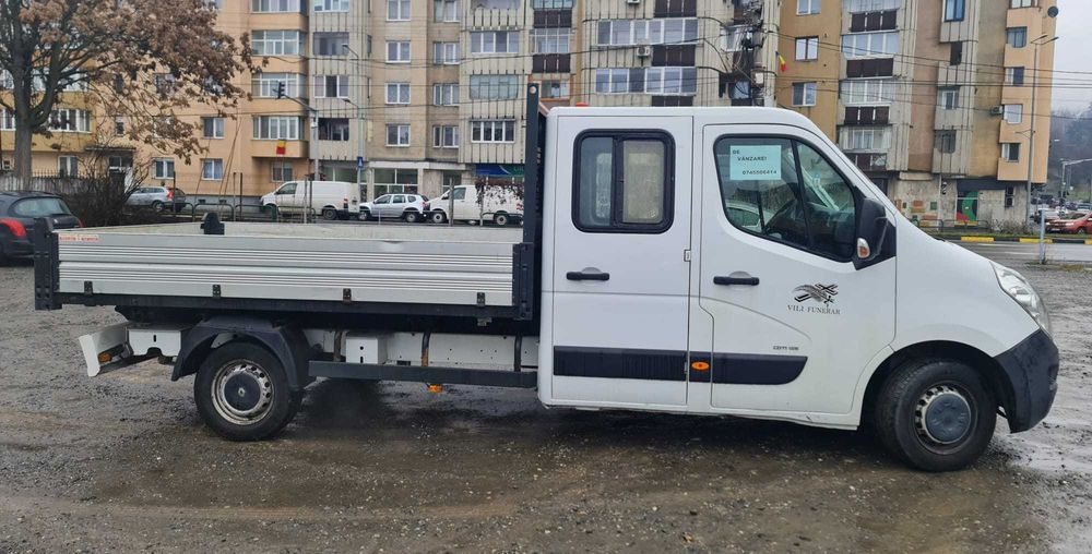 Vând Opel Movano