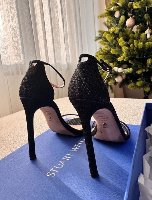 Оригинални обувки Stuart Weitzmann