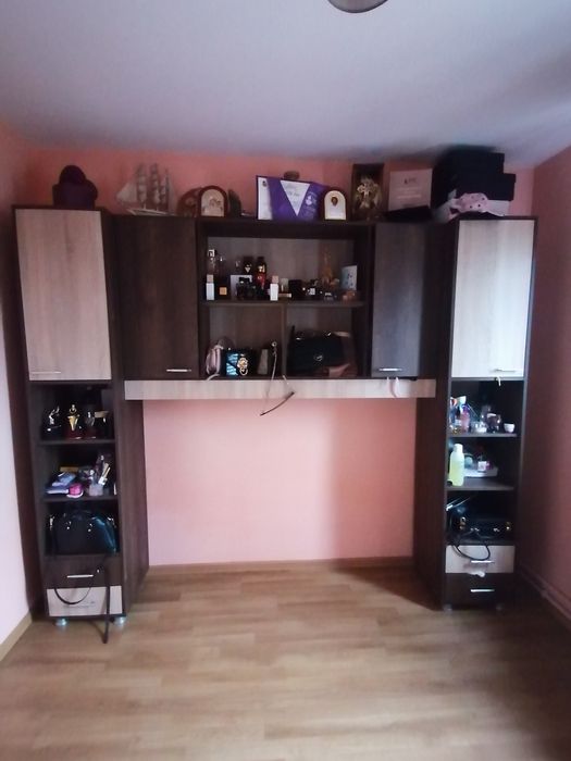 Vând mobila tineret