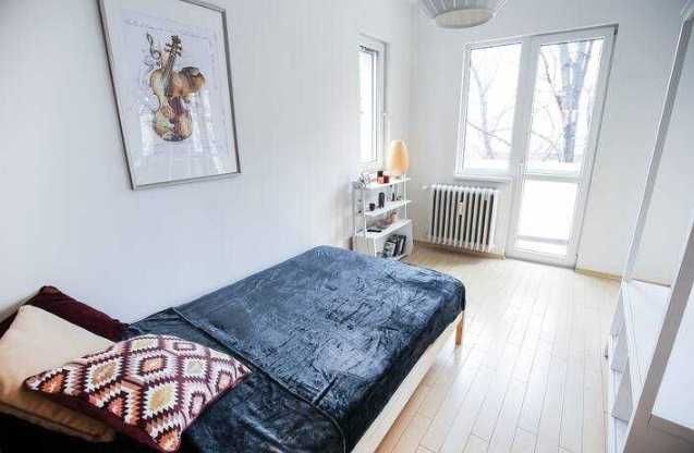 Дава се под наем Тристаен апартамент в София, Център - 65 кв.м за 764.49 € - Снимка #2