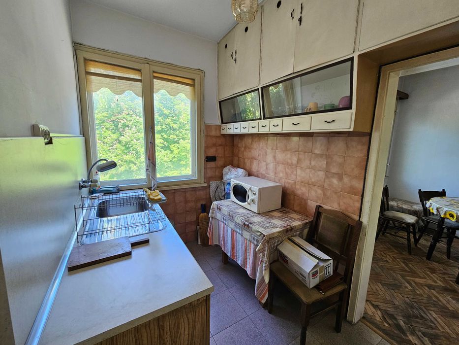 Продава се Четиристаен апартамент в Горна Оряховица - 105 кв.м за 810 €/кв.м - Снимка #2