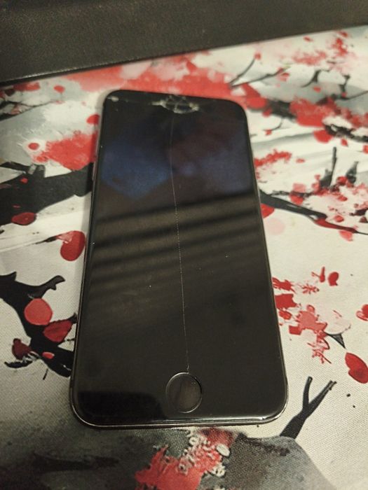 Iphone 8 64gb...