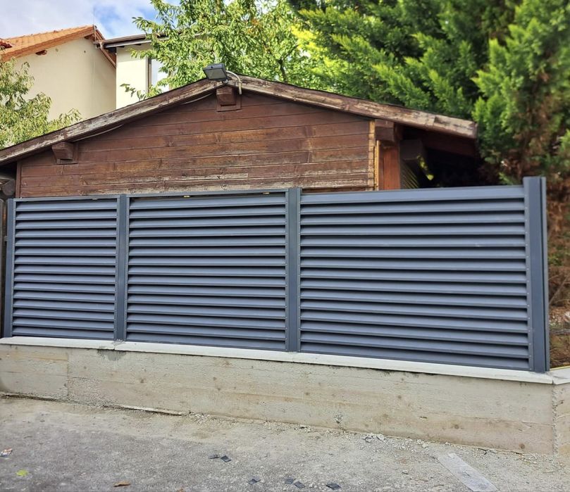 Garduri din sipca tip jaluzea