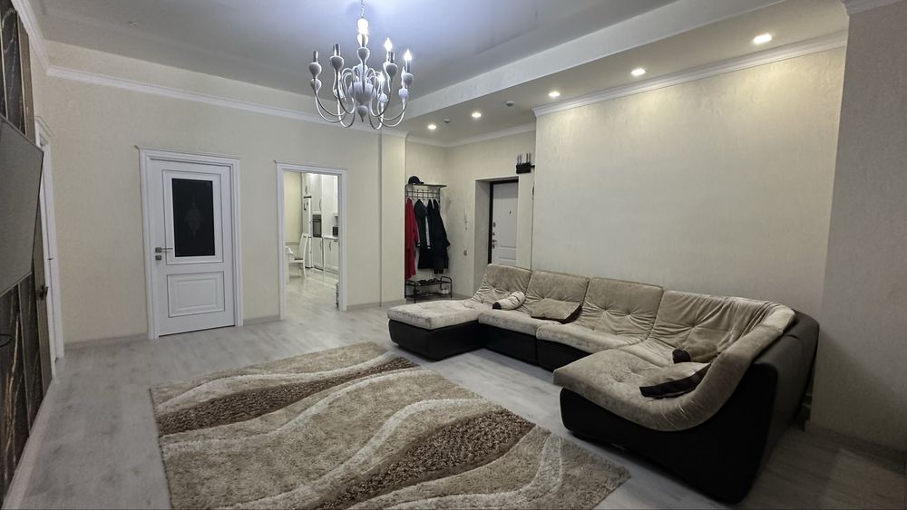 Диван угловой б/у