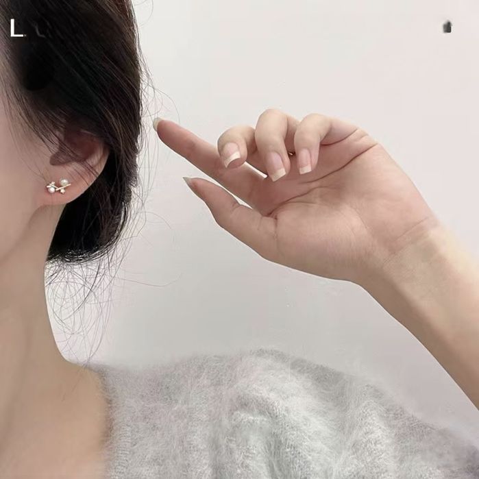 Продам Сережки серебро