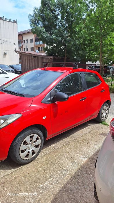 Autoturism Mazda 2 - 7500 lei (ron)