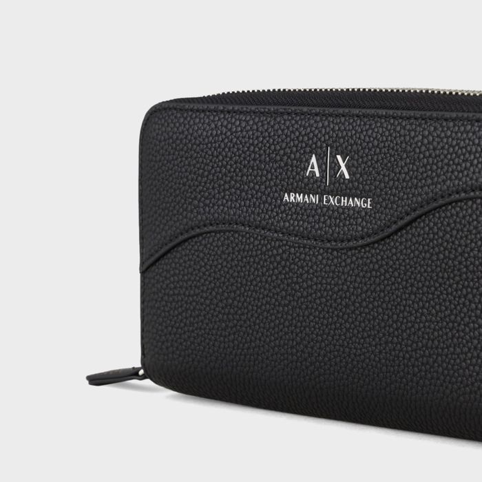 Оригинално дамско клъч портмоне Armani Exchange 948068 CC783 00020