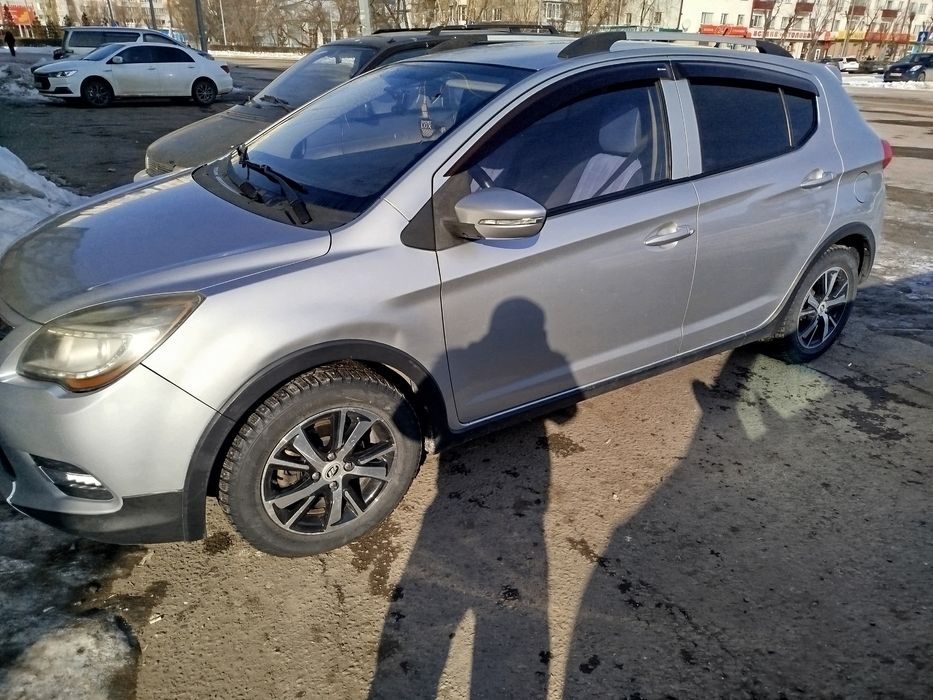 Продам машину Лифан х50