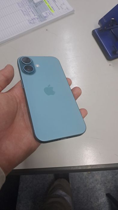 iPhone 16 128 гб