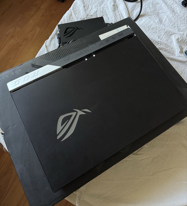 Laptop Gaming Asus Rog Strix Scar