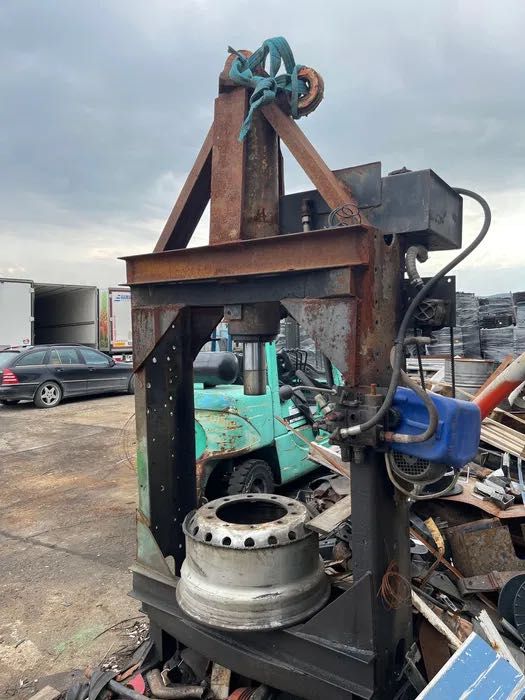 Хидравлична преса