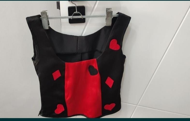 Нарядный костюм для праздника