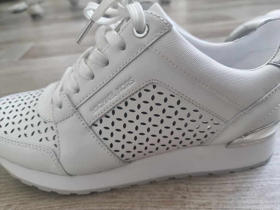 Michael Kors нови обувки 39 номер