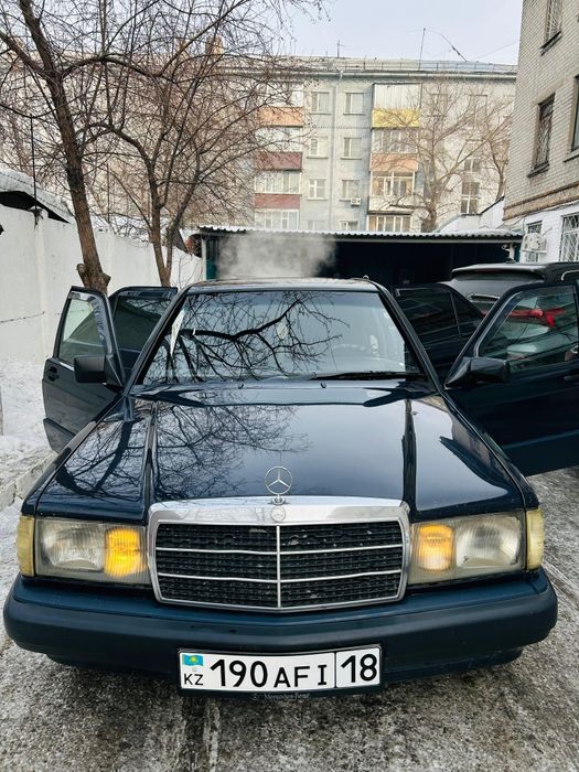 Продам хорошую машину