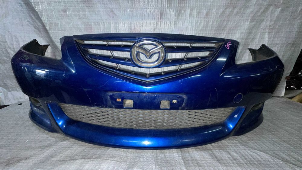Бампер передний на Mazda 6 GG GW 02-07 год. Оригинал из Японии.