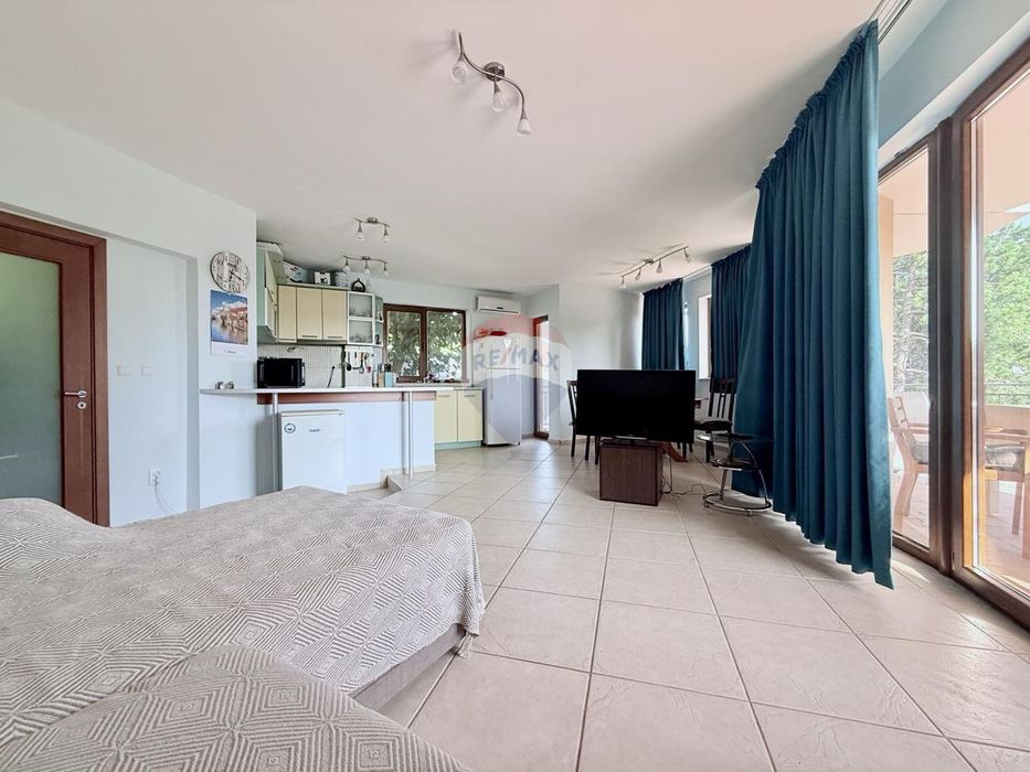 Продава се Къща в Балчик - 240 кв.м за 1375 €/кв.м - Снимка #5