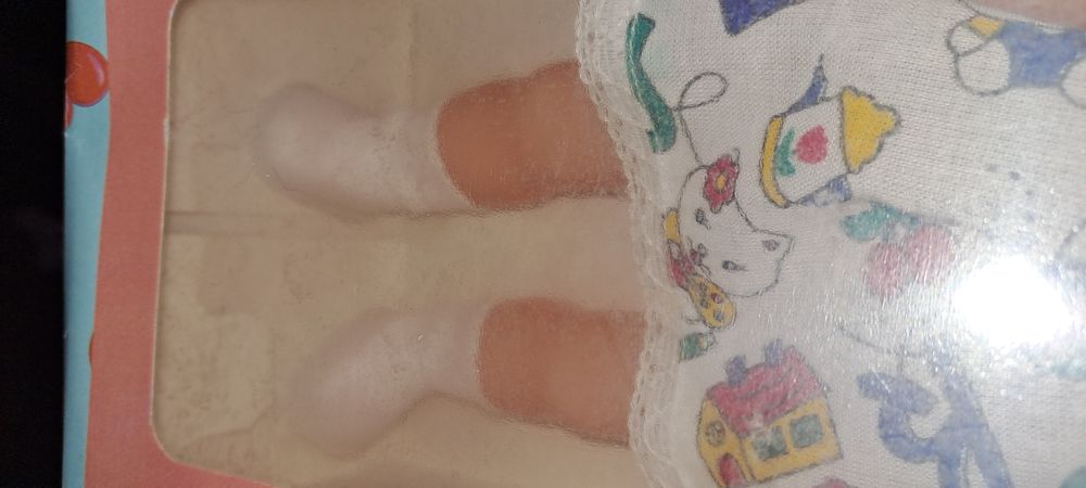 Păpușă arădeancă în cutie originală