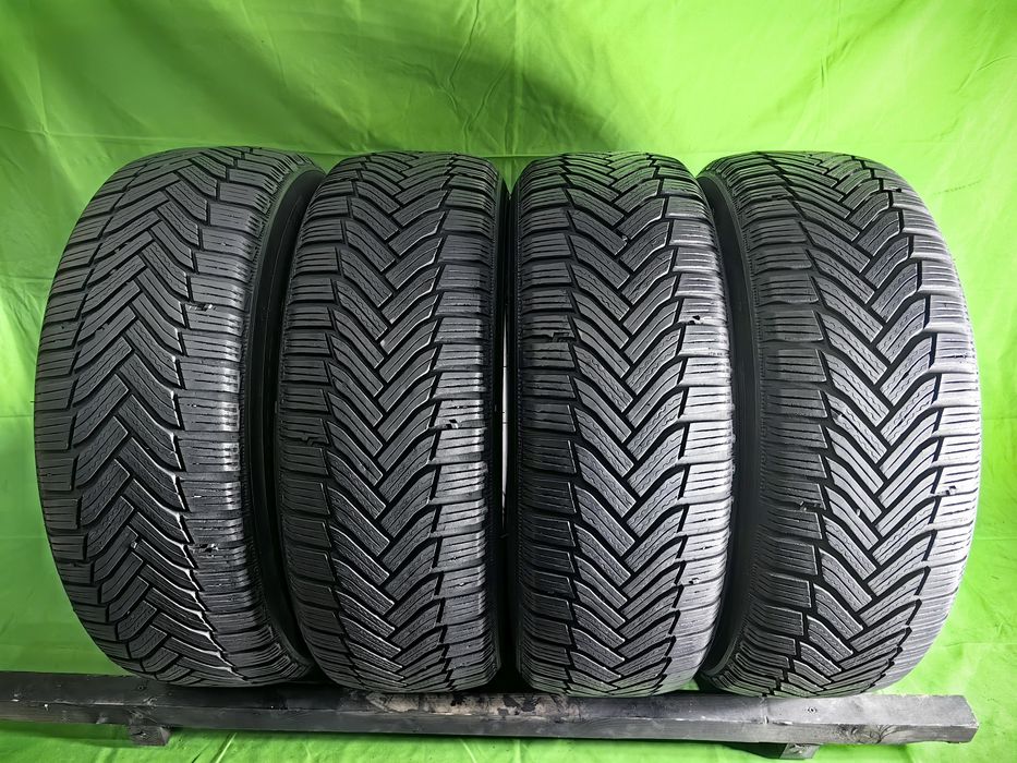 215/65R16 Michelin 6,84-6,1mm stare foarte bună fără defecte