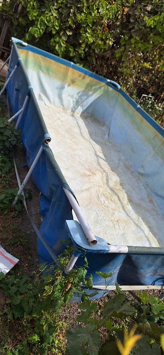 Продам бассеин не дорго