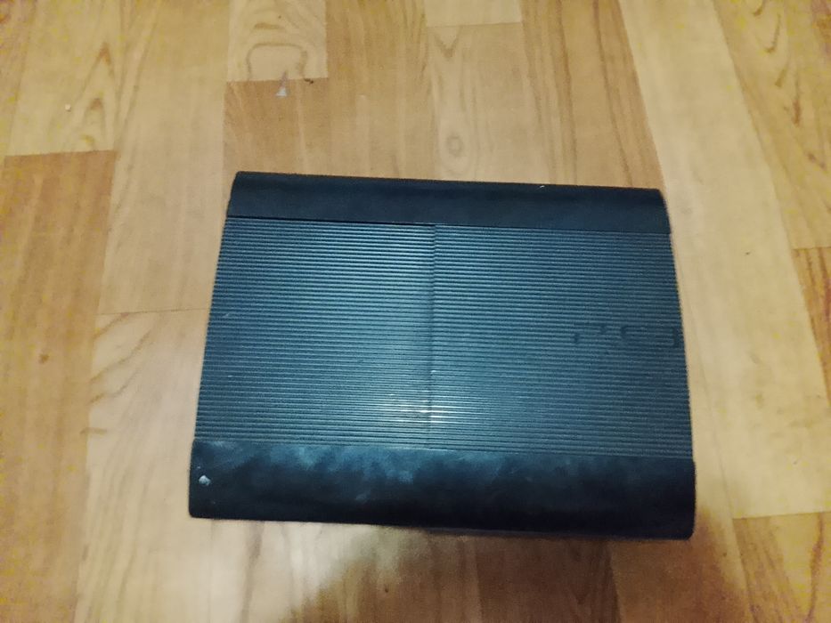 Ps 3 Super slim.