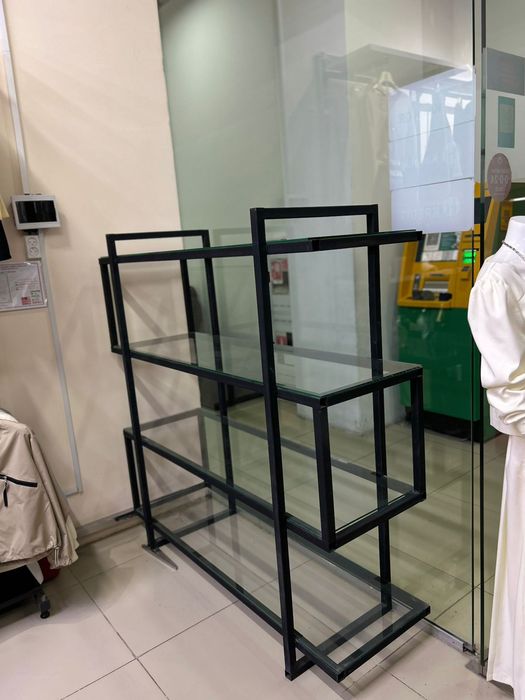 Продаются оборудование для магазина