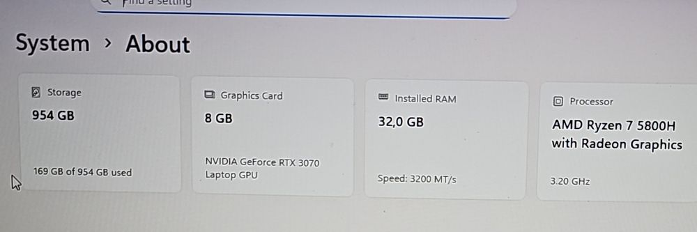 Lenovo Legion 5, Ryzen 5800h, RTX 3070, 32Gb ram