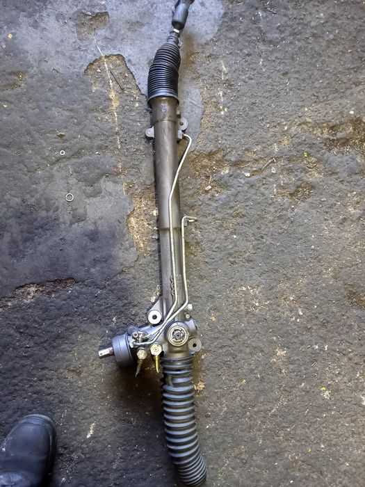 Рейка рулевая на Ауди А4В6 из Германии