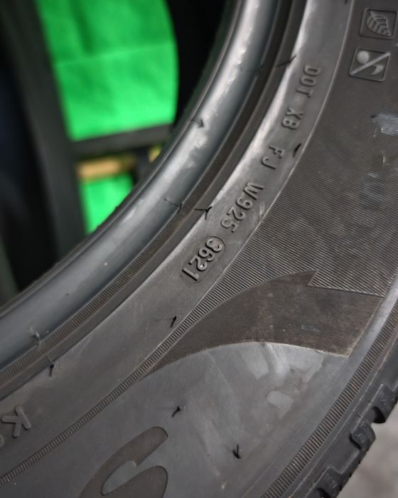 275/50R20 Pirelli 2021 7,21-6,7mm stare perfecta