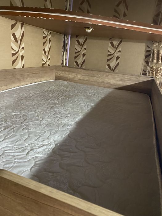 Продам спальню детскую