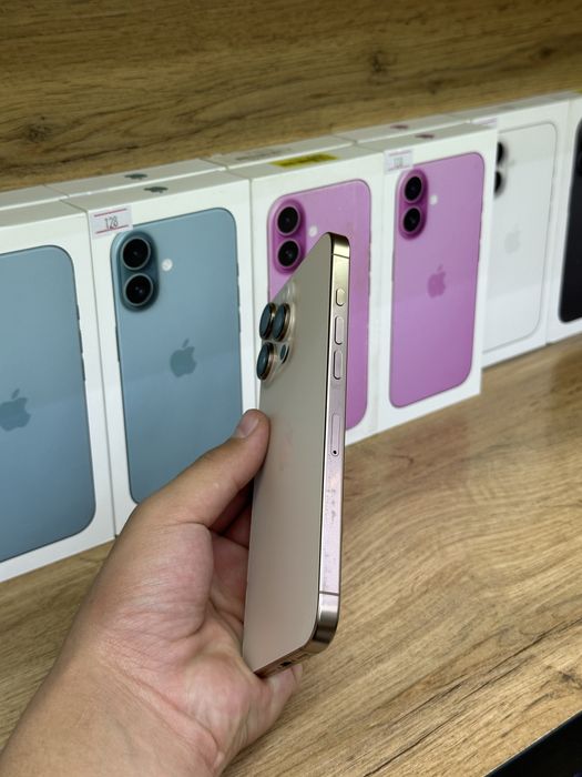 Айфон 16 про мах