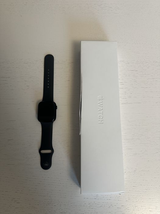 Продам Apple Watch 7 серии, 45мм, оригинал