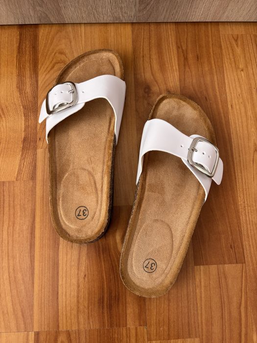 Дамски обувки номер 37 и 38