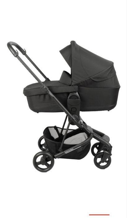 Коляска детская черная