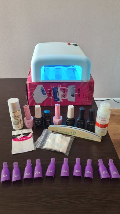 Лампа для маникюра, набор для маникюра