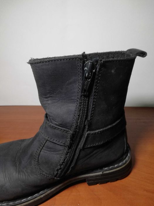 Зимни боти за момче номера 28 и 29