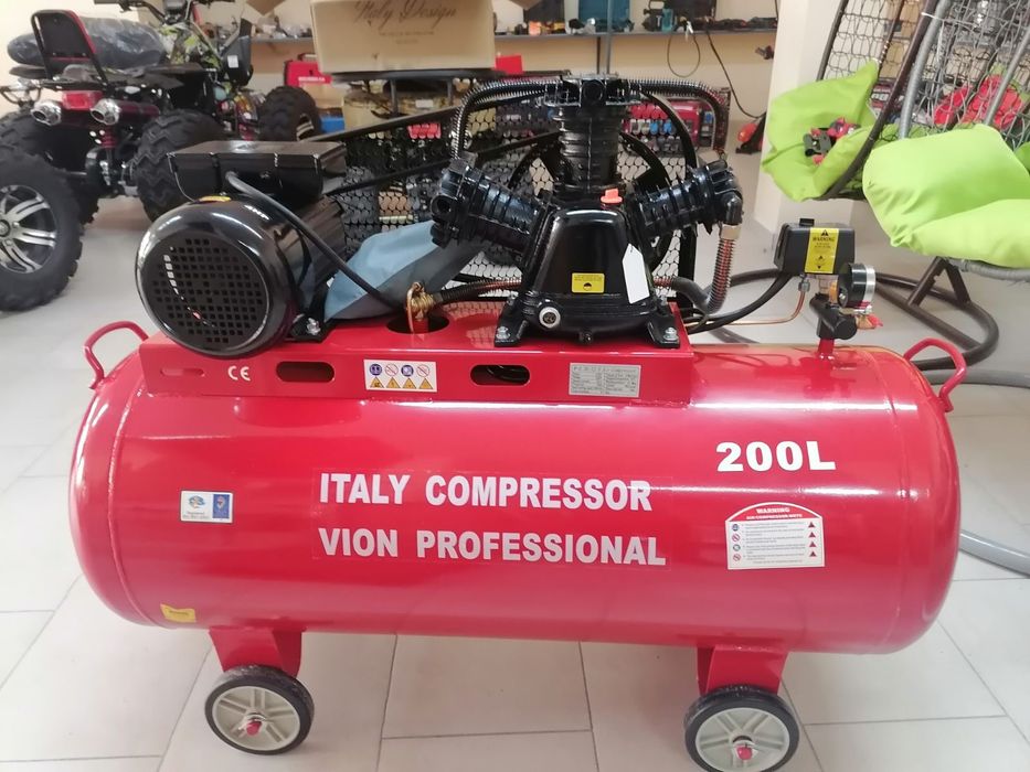 Компресор за въздух 200,300 и 500 литра