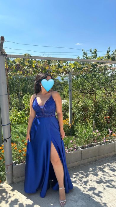 Синя официална рокля