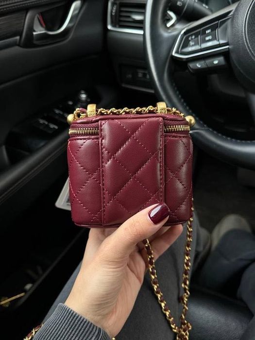 CHANEL мини чанта