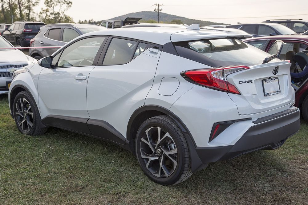 Toyota C-HR, 2017-2024 PIESE AUTO