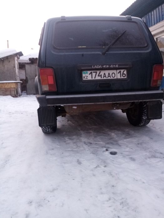 Нива 14г.в.газ-бензин.