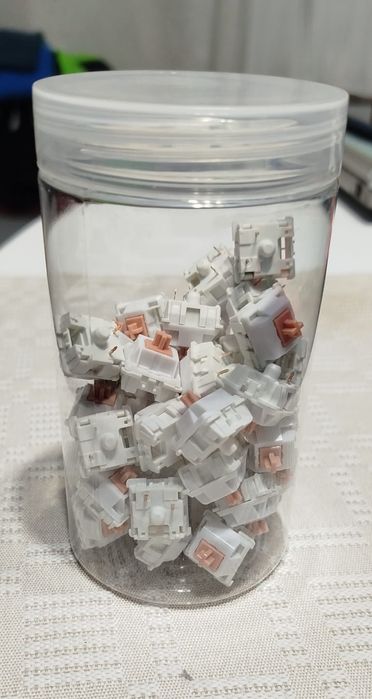 Switchuri Holy Panda V2 Tactil 3 pini